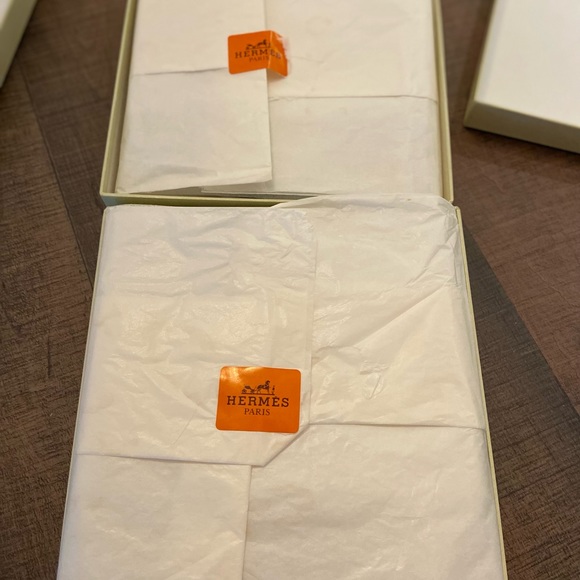 Two Hermes Limoges plates - Picture 4 of 9